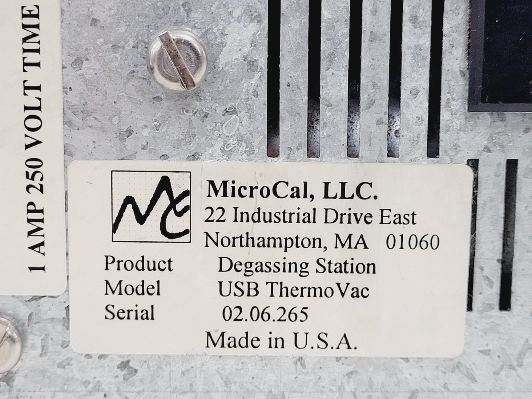 Image of MicroCal VP-ITC MicroCalorimeter System W/ThermoVac and PC Lab