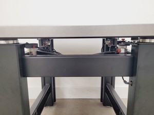 Thumbnail image of TMC 63-521 Anti-Vibration Isolation Table