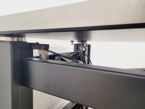 Thumbnail image of TMC 63-521 Anti-Vibration Isolation Table