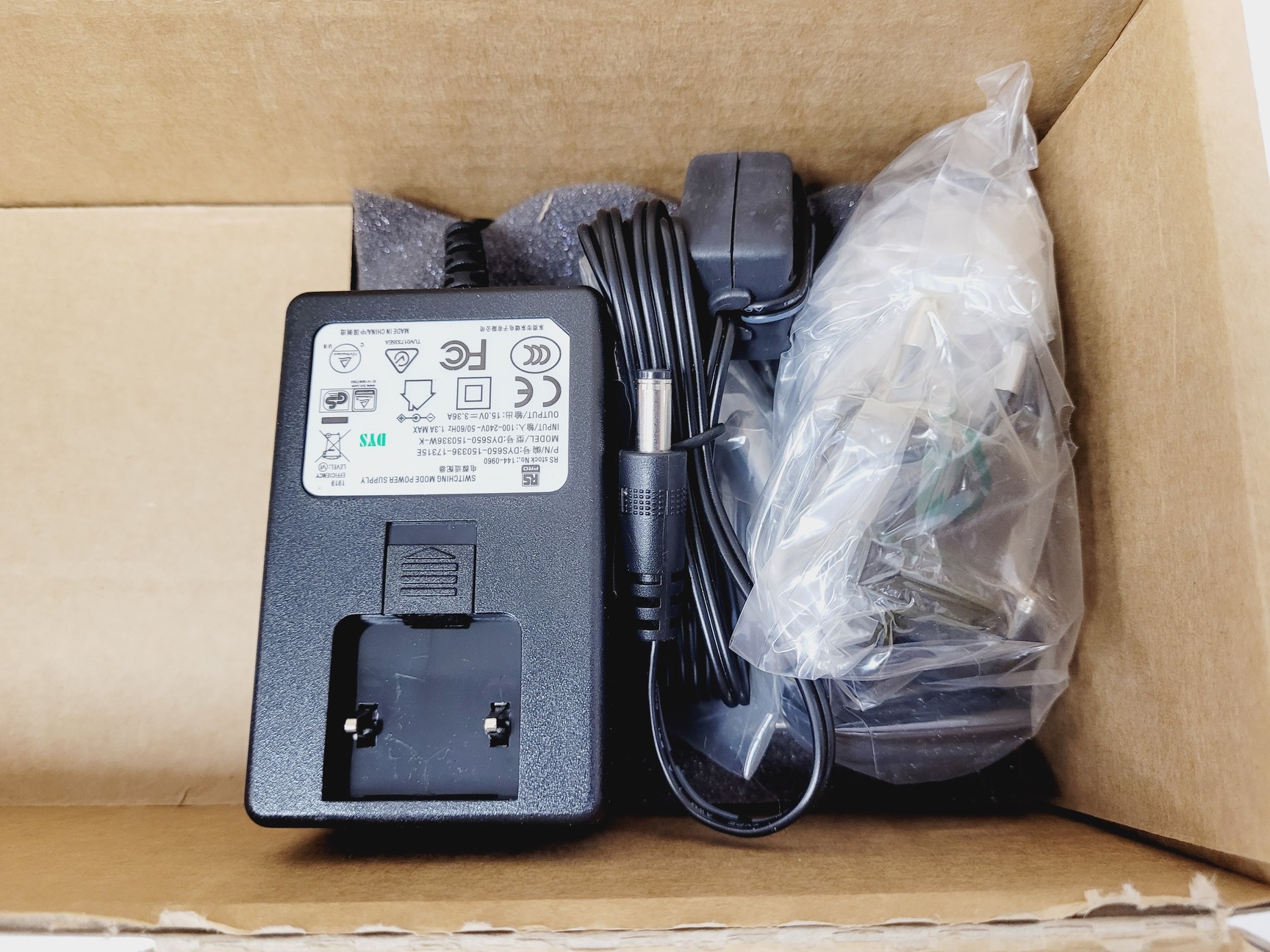 Image of Nanopore MinIT w/ MinION & Flongle 