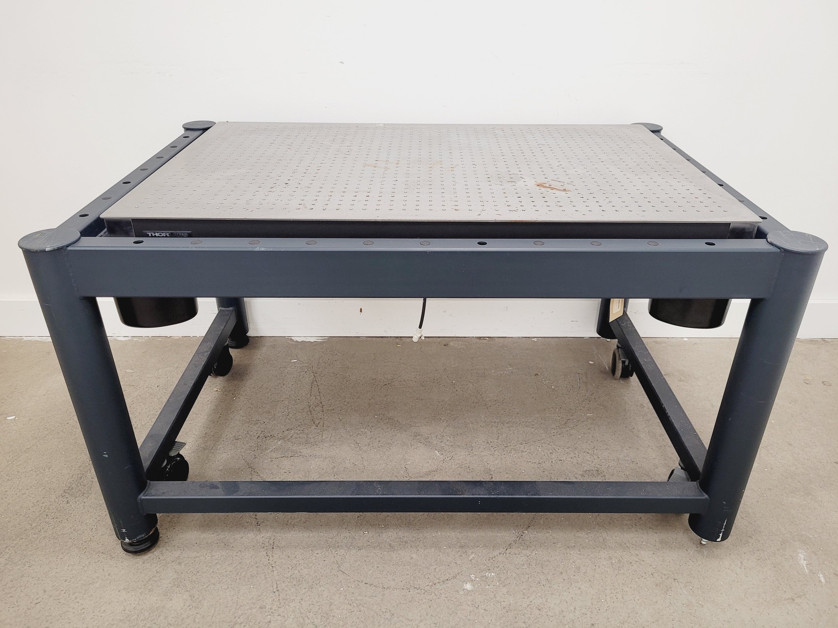 Image of Thorlabs SDA75120 Anti-vibration Table Metric 