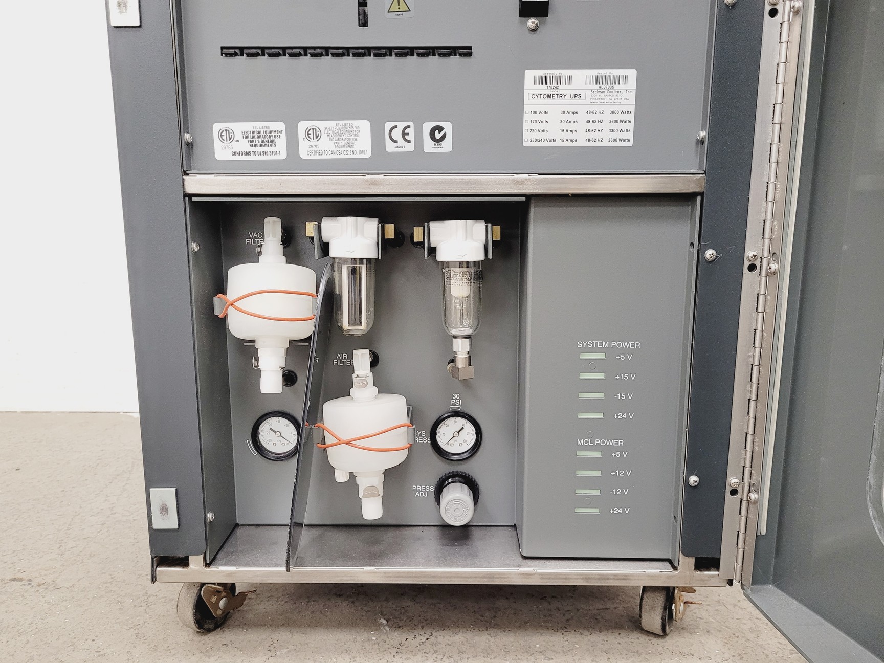 Image of Beckman Coulter Cytomics FC 500