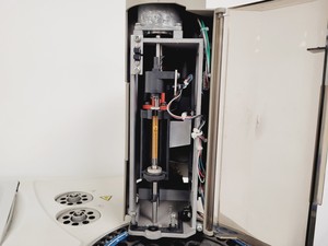 Thumbnail image of Perkin Elmer Clarus 500 Gas Chromatograph Lab