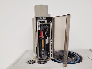 Thumbnail image of Perkin Elmer Clarus 500 Gas Chromatograph