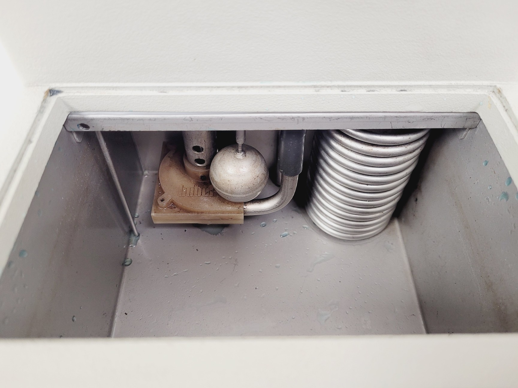 Image of Huber Minichiller Refrigerated Water Bath Lab