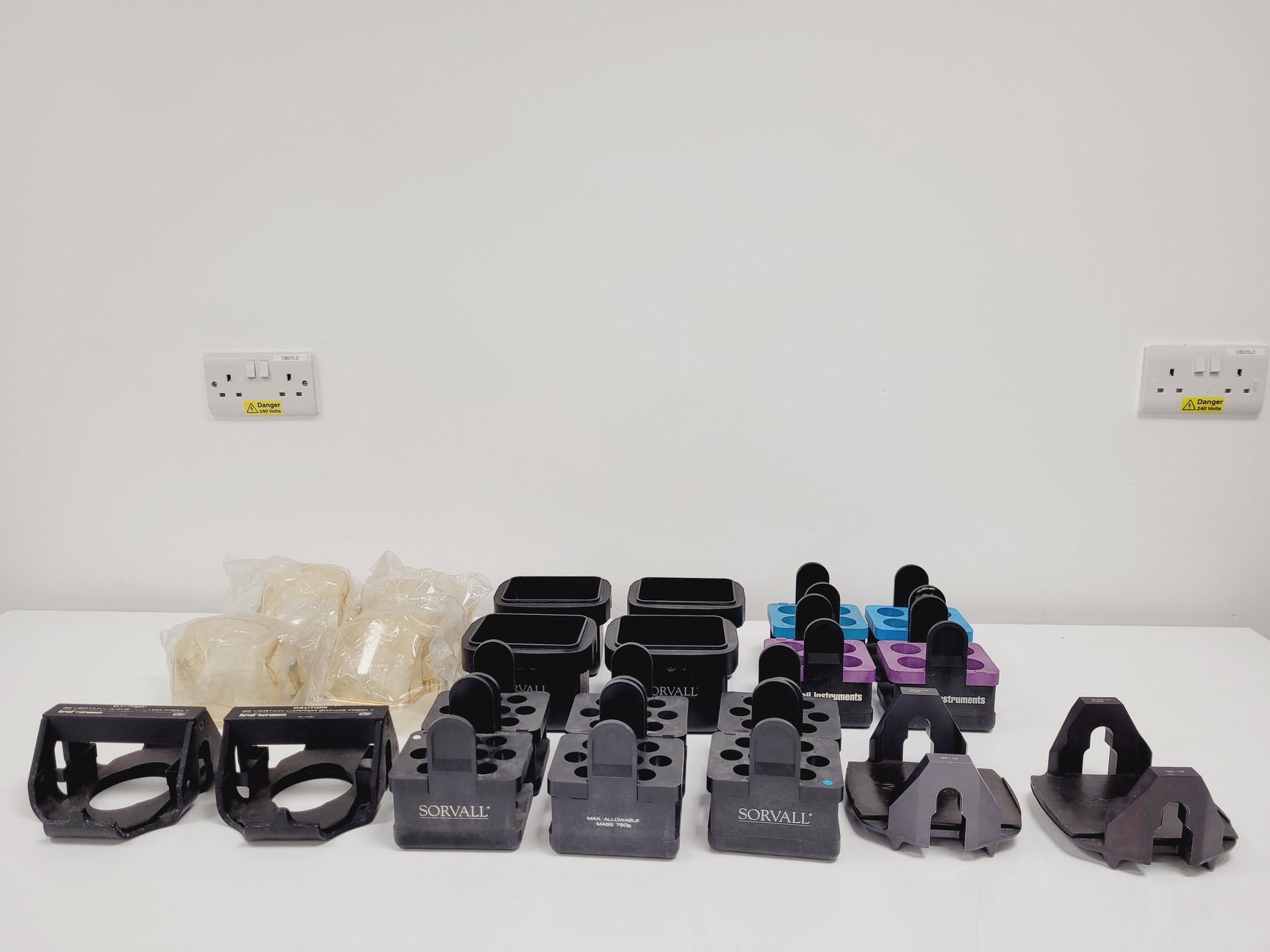 Image of Sorvall RT 7 Plus Refrigerated Centrifuge w/ RTH-250 Rotor Spares/Repair Lab