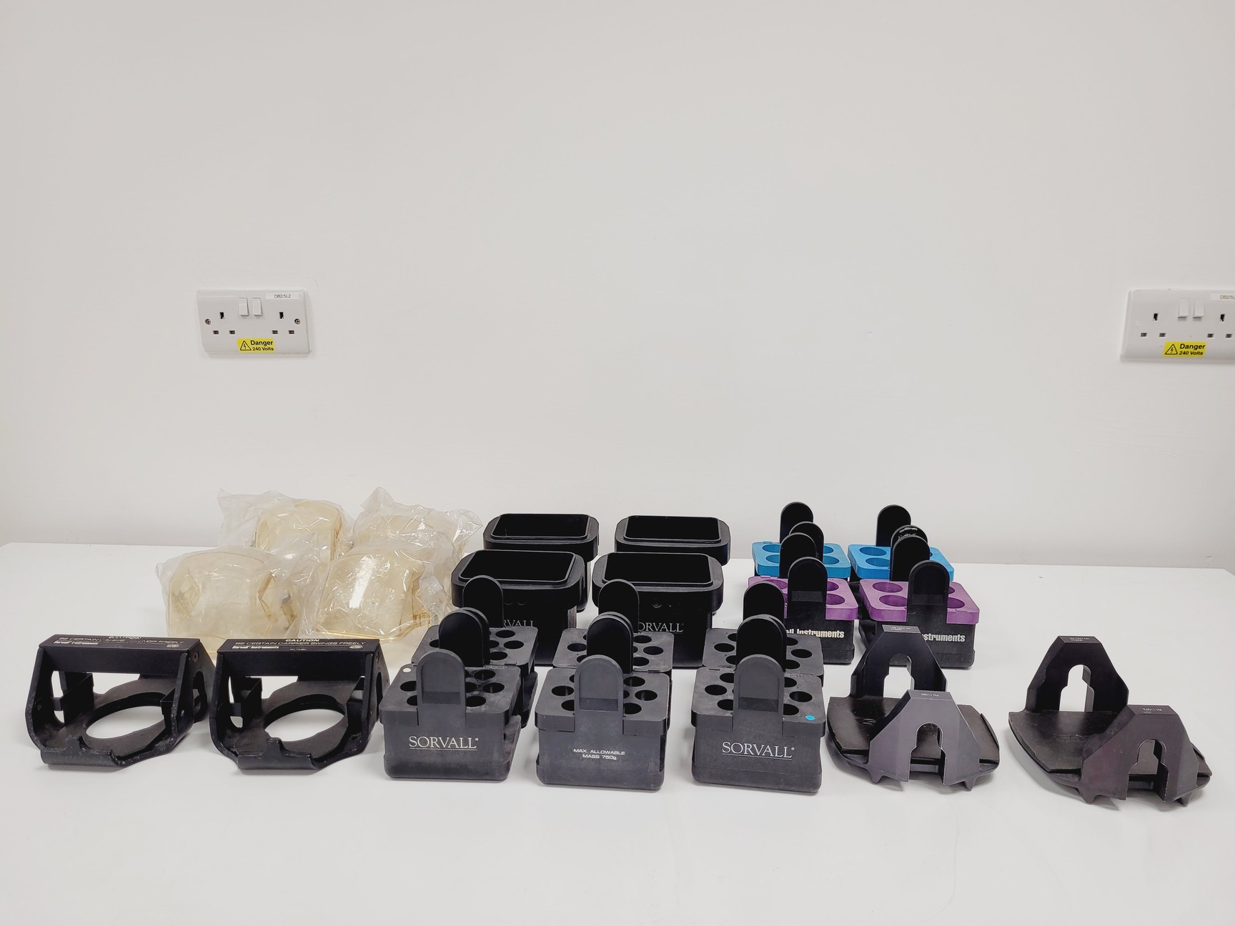 Image of Sorvall RT 7 Plus Refrigerated Centrifuge w/ RTH-250 Rotor Spares/Repair Lab