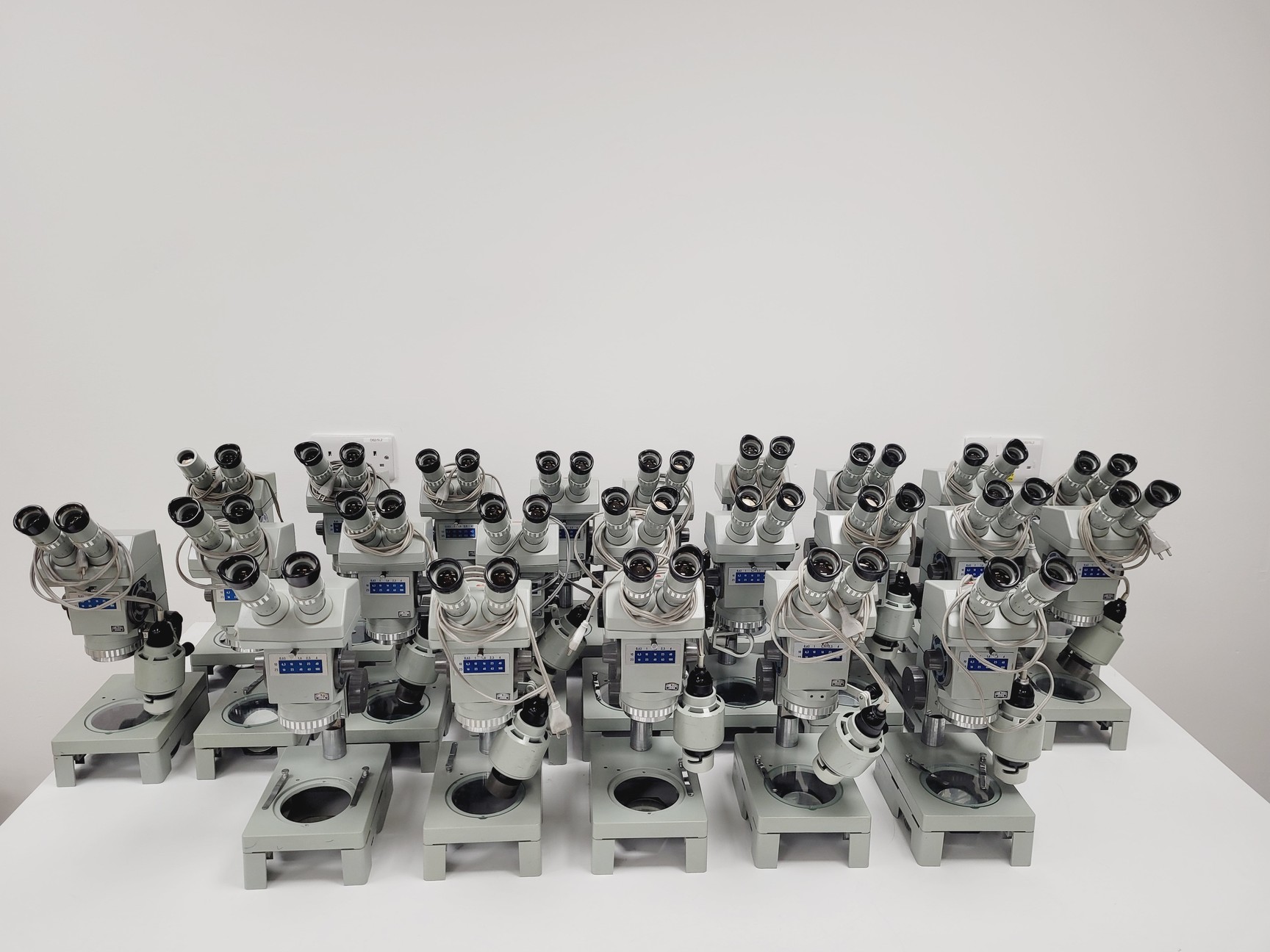 Image of 23 x Carl Zeiss Jena Technival 2 Stereo Microscopes Job Lot Lab