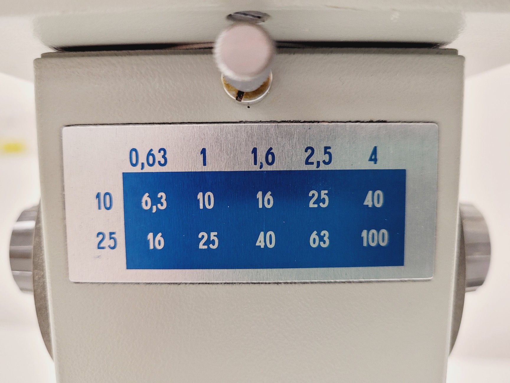 Image of 23 x Carl Zeiss Jena Technival 2 Stereo Microscopes Job Lot Lab