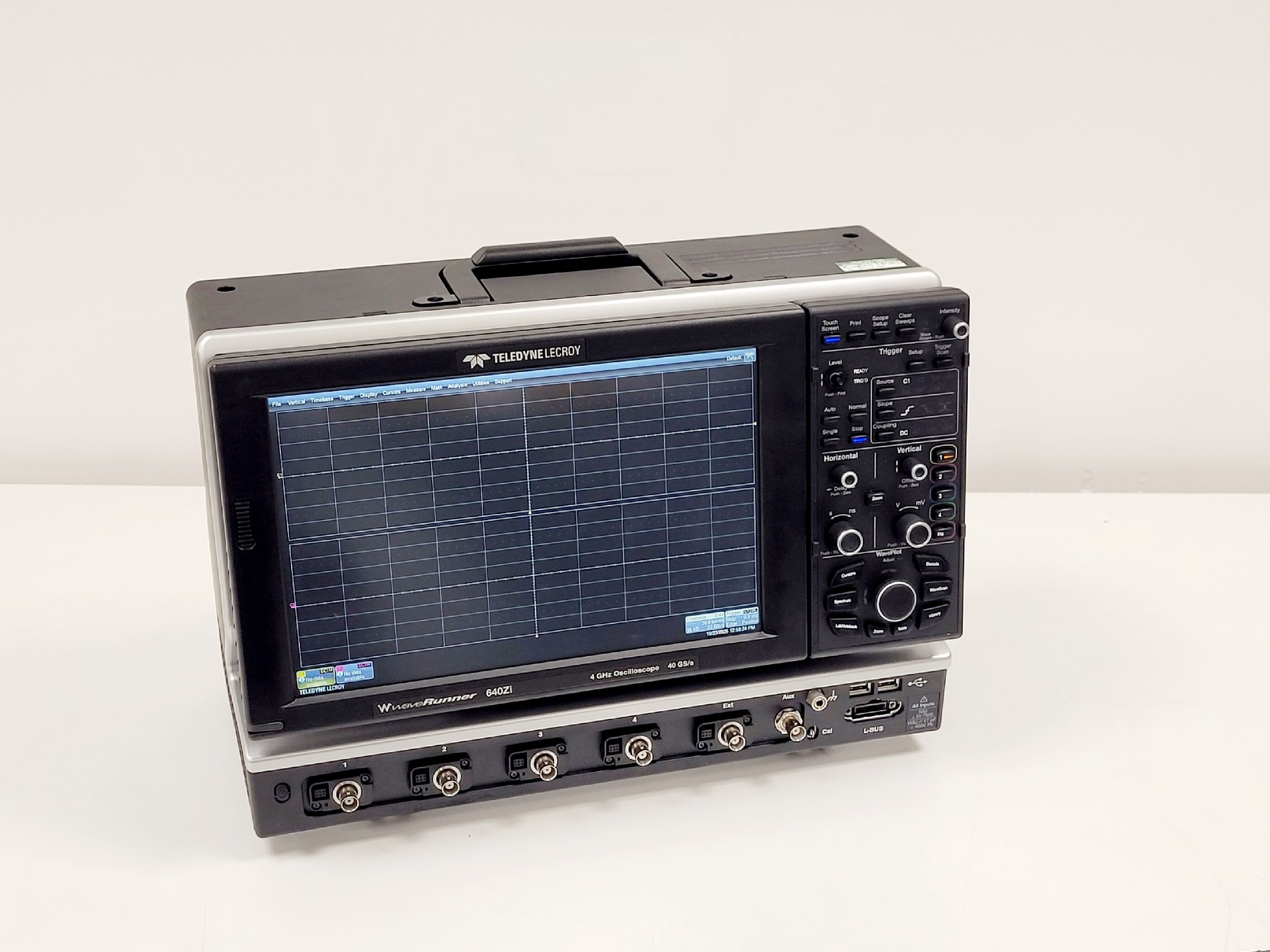 Image of Teledyne Lecroy Wave Runner 640Zi, 4GHz Oscilloscope 40GS w/ PP022-1 & PP022-2 