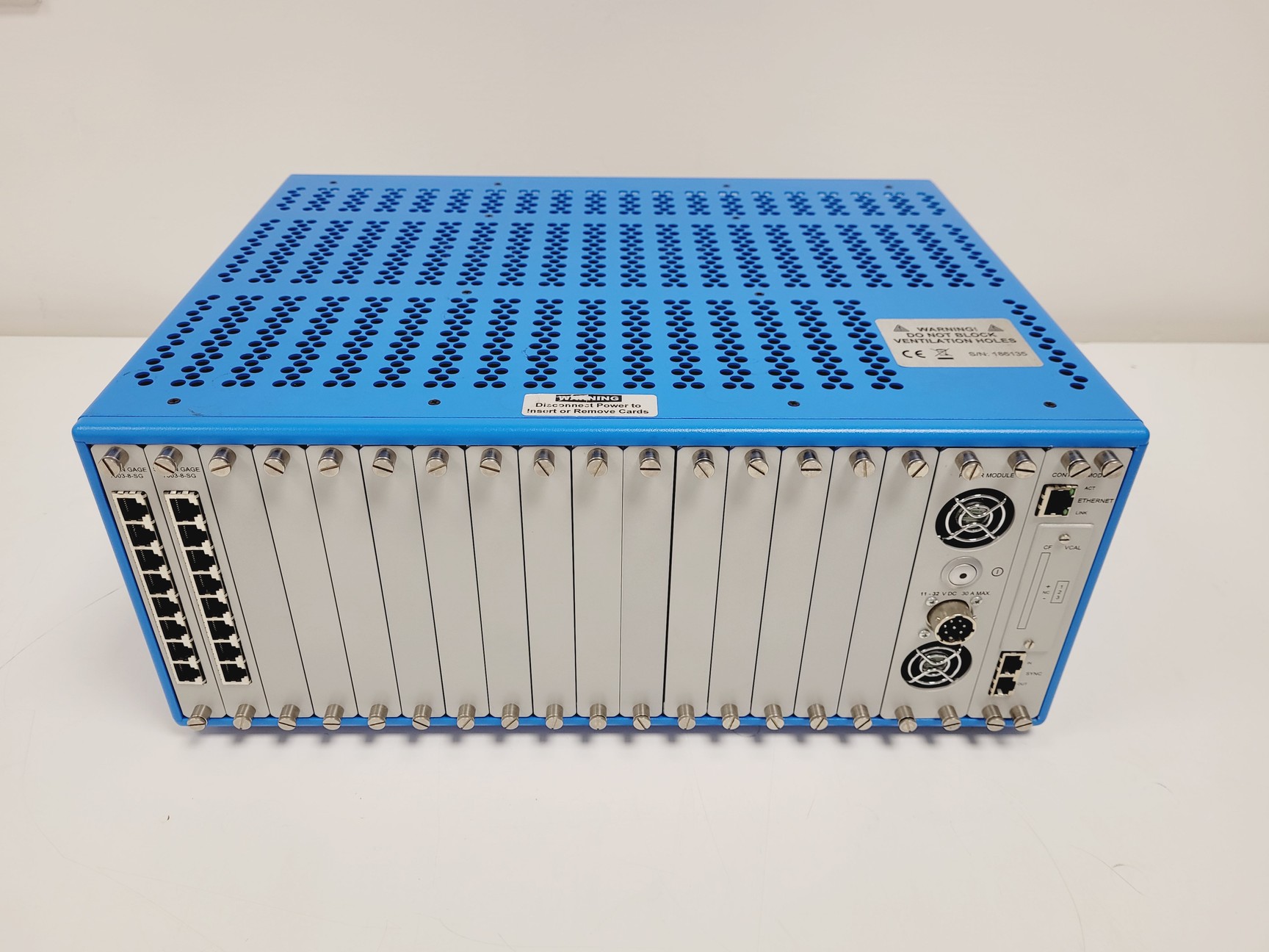 Image of Vishay Micro-Measurements 7000-128-SM w/ 7000-128A-PS Power Supply