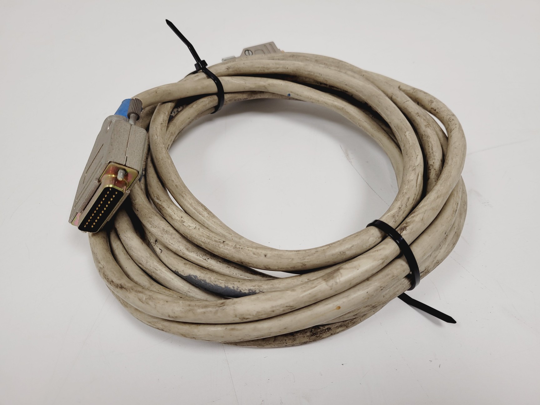 Image of Lambda Physik Lasertechnik Compex 102 Class 4 Laser 12w Wavelength 157-800 nm