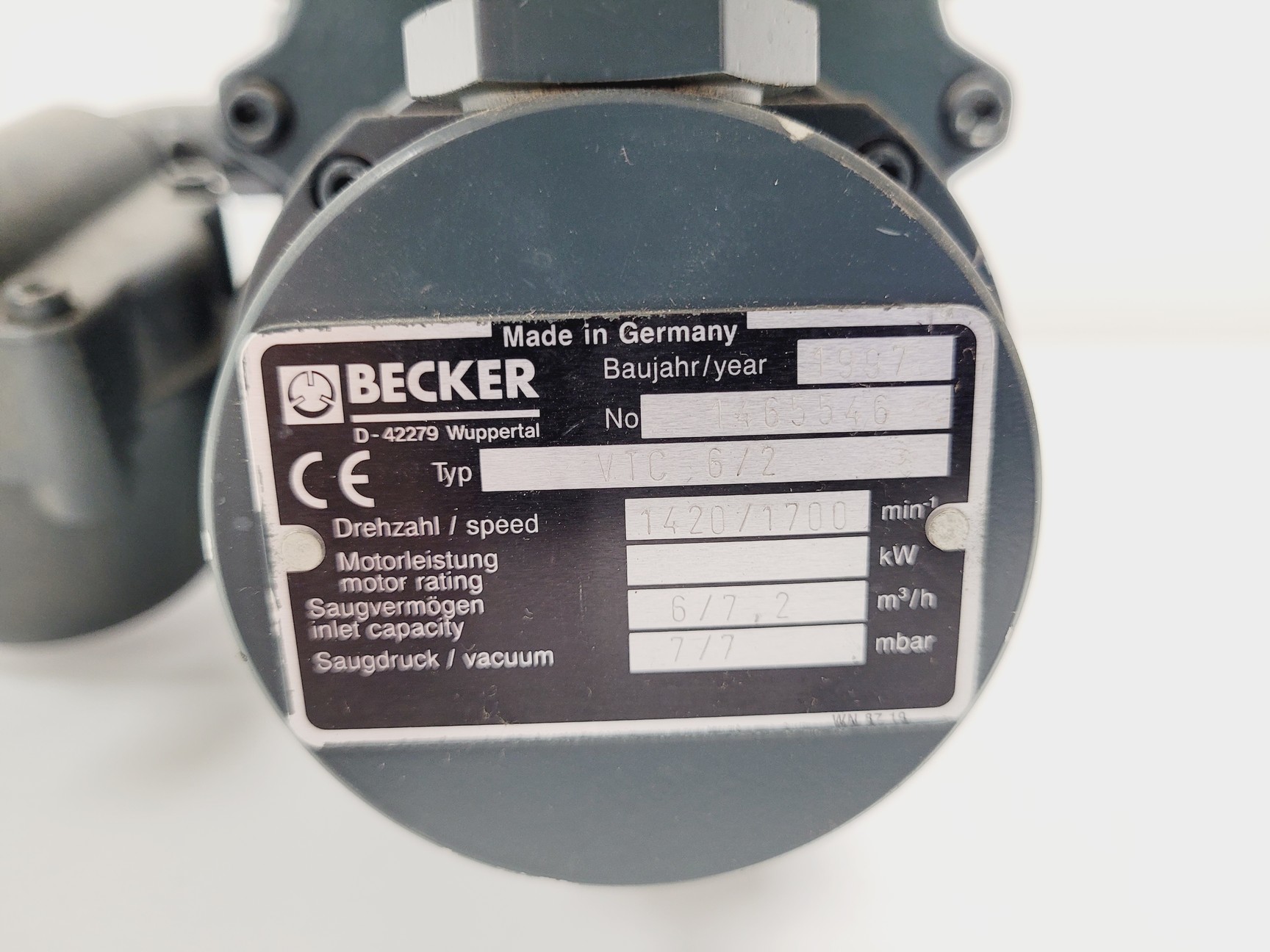 Image of Lambda Physik Lasertechnik Compex 102 Class 4 Laser 12w Wavelength 157-800 nm