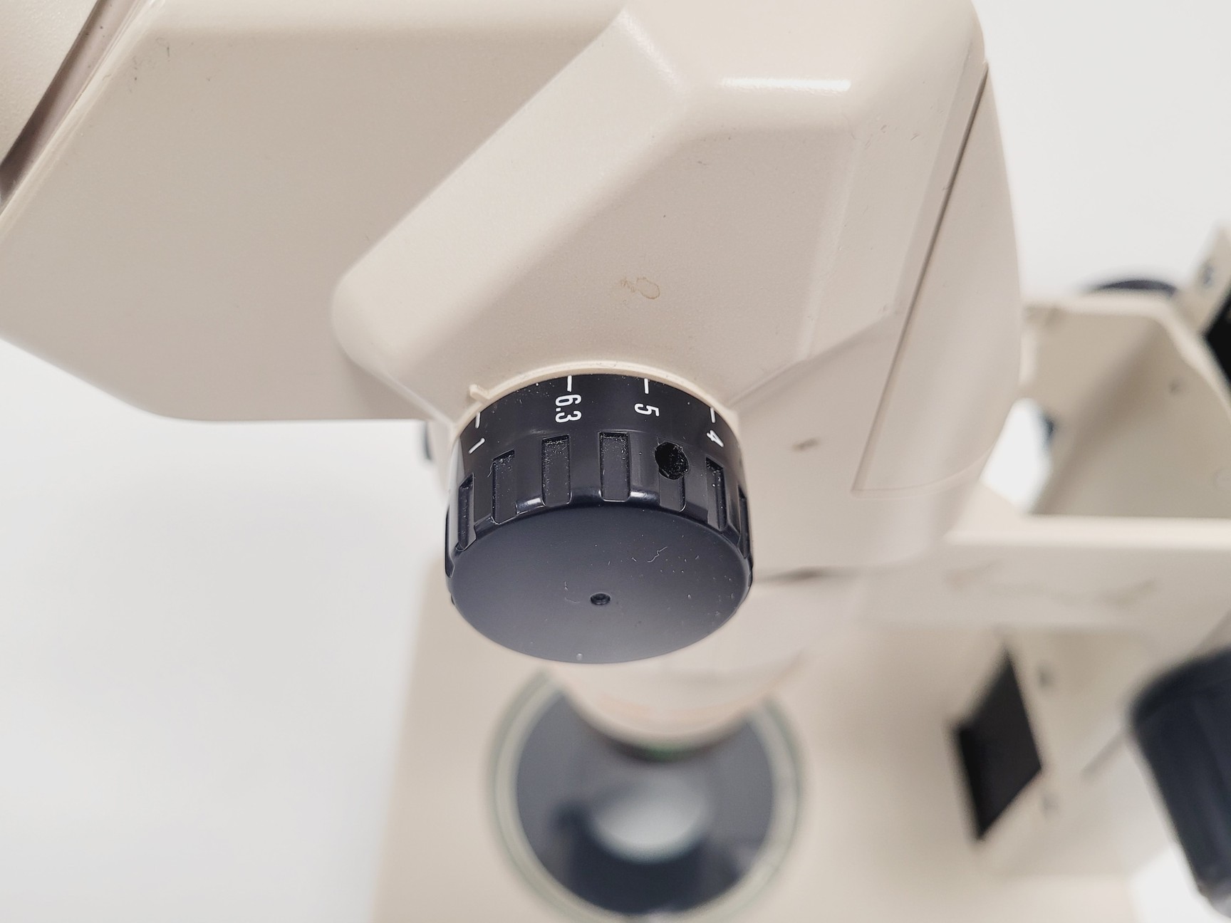 Image of Olympus SZ60 Stereo Microscope Lab