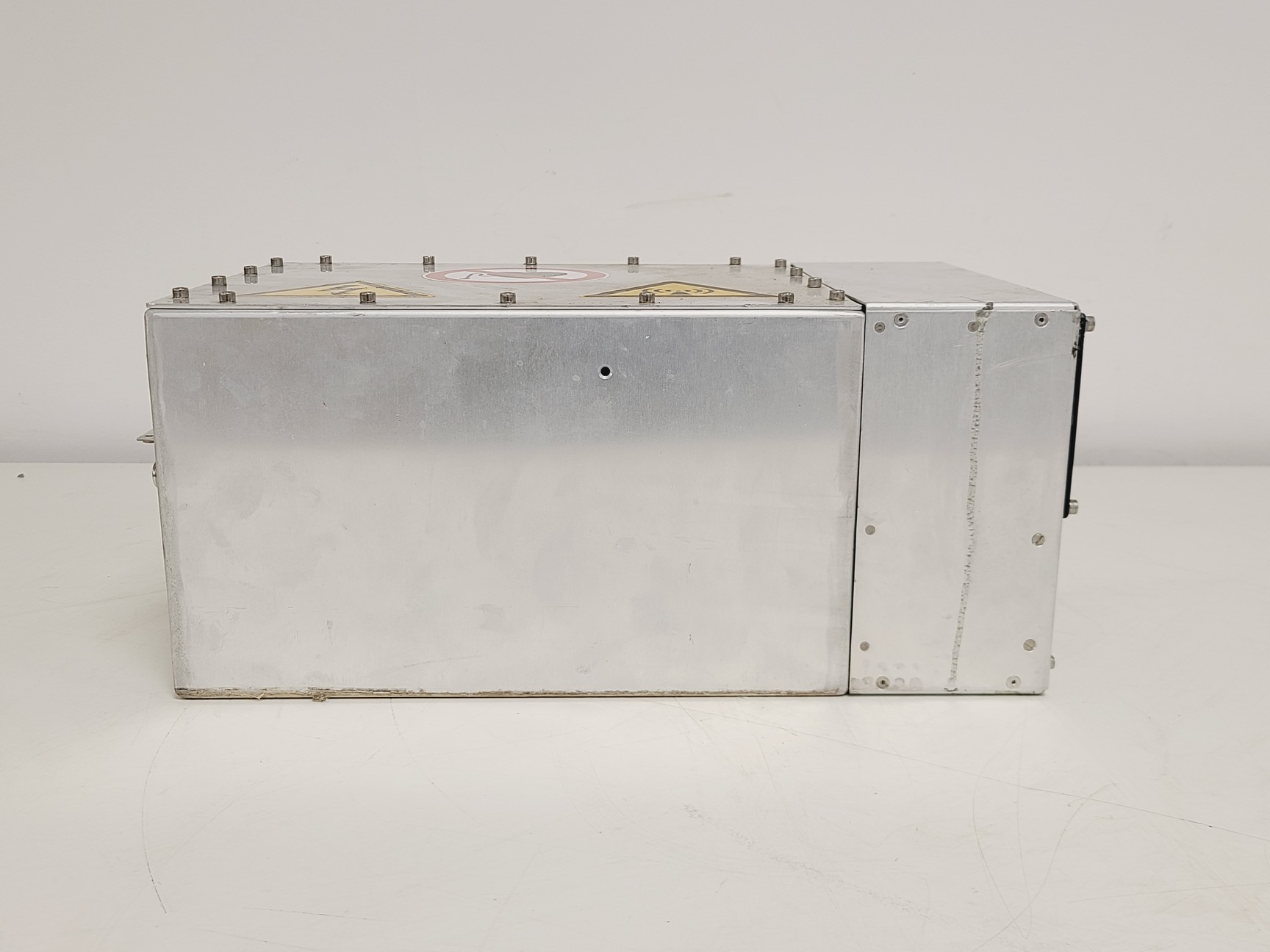 Image of RF System w/ Hüttinger PFG 600 and PFM 1500A + SVT Associates RF Plasma Source