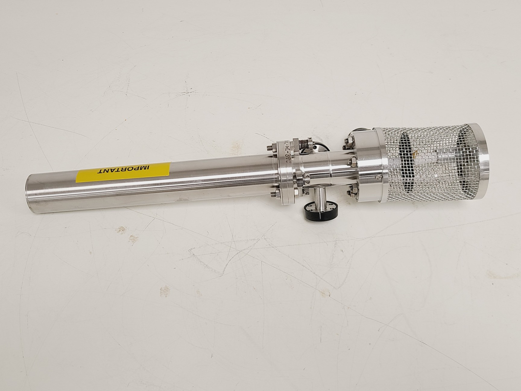 Image of RF System w/ Hüttinger PFG 600 and PFM 1500A + SVT Associates RF Plasma Source