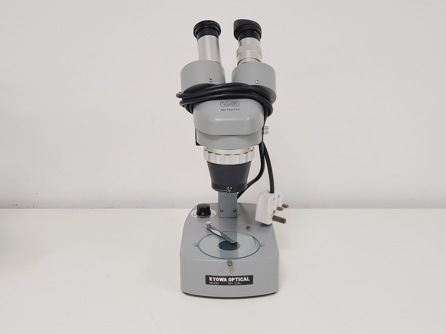 Image of 13 x Varied Microscopes Nikon,Olympus,Leitz,Kyowa,Prior,Carl Zeiss Job Lot Lab