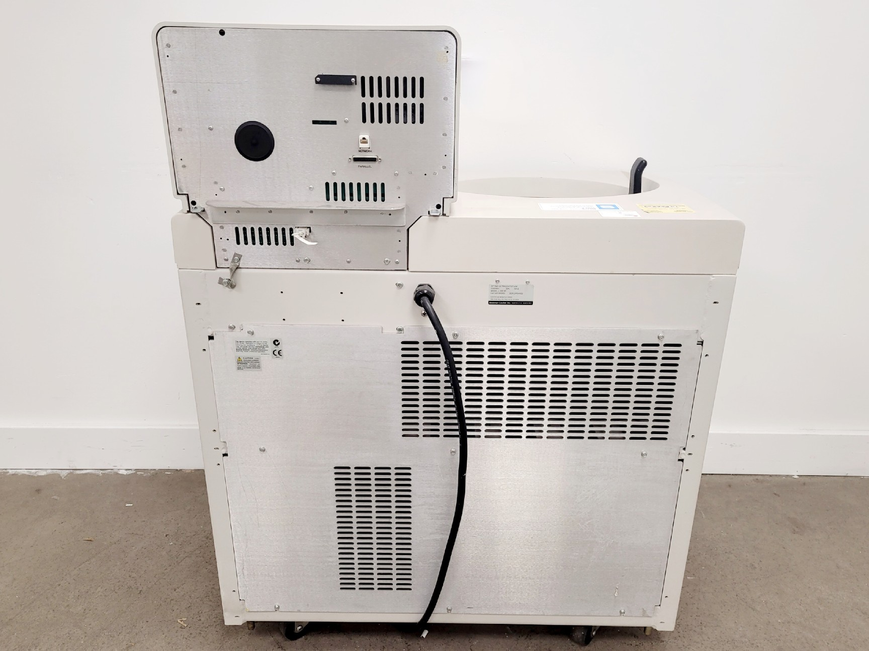 Image of Beckman Coulter Optima L-100 XP Ultracentrifuge Floor Standing Centrifuge