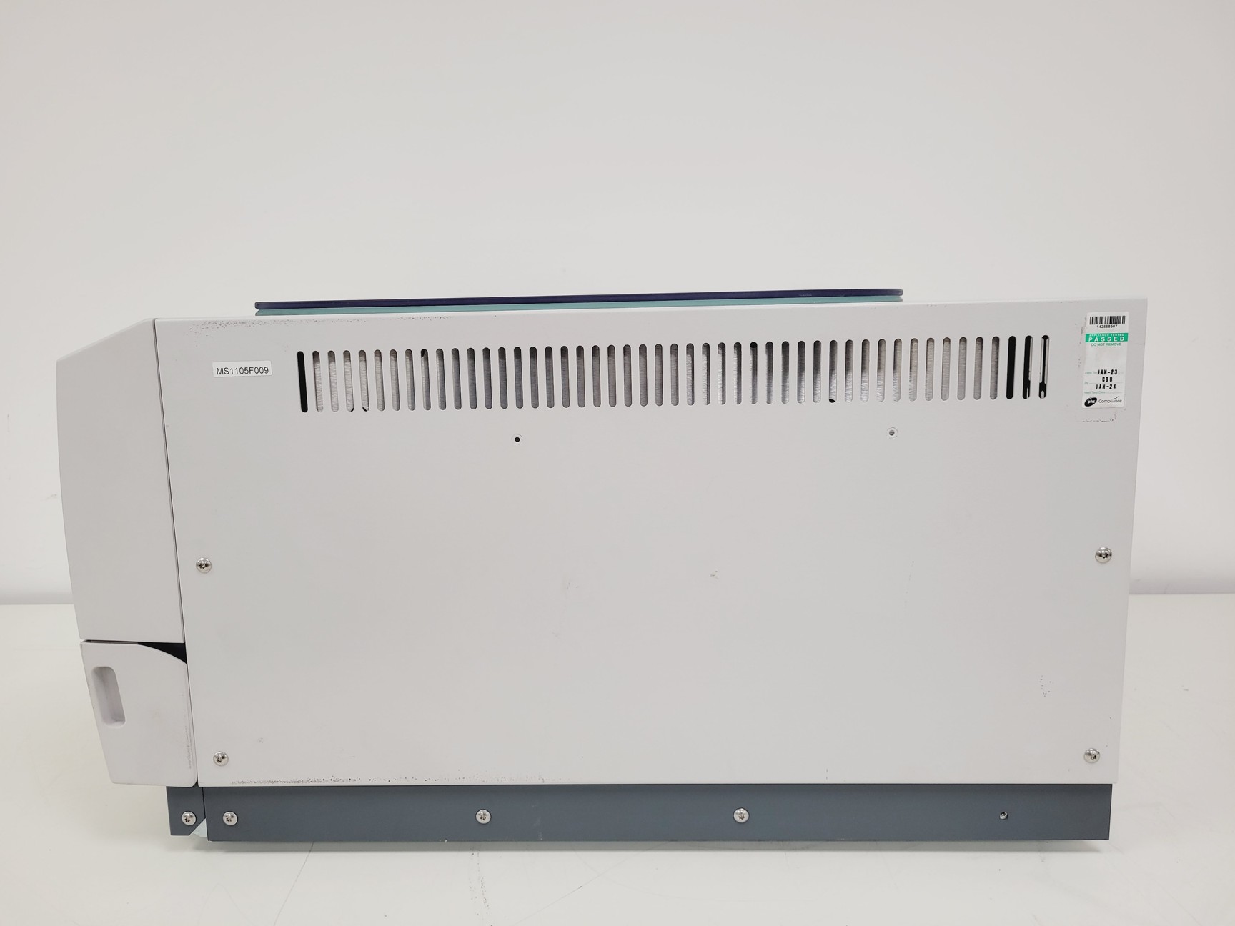 Image of Bruker 450-GC Gas Chromatograph W/CP-8400 Auto Sampler 300-MS Mass Spectrometer