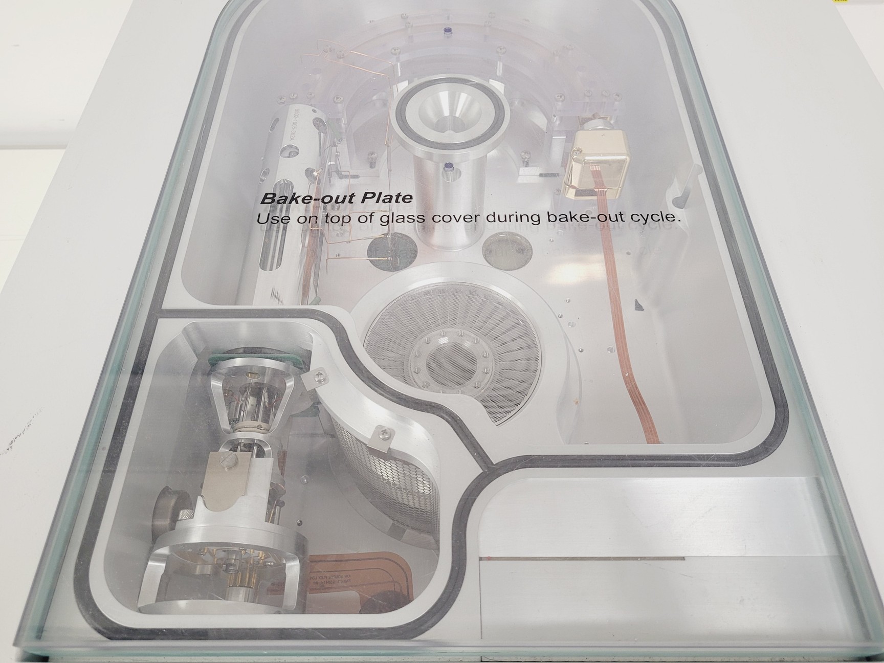 Image of Bruker 450-GC Gas Chromatograph W/CP-8400 Auto Sampler 300-MS Mass Spectrometer