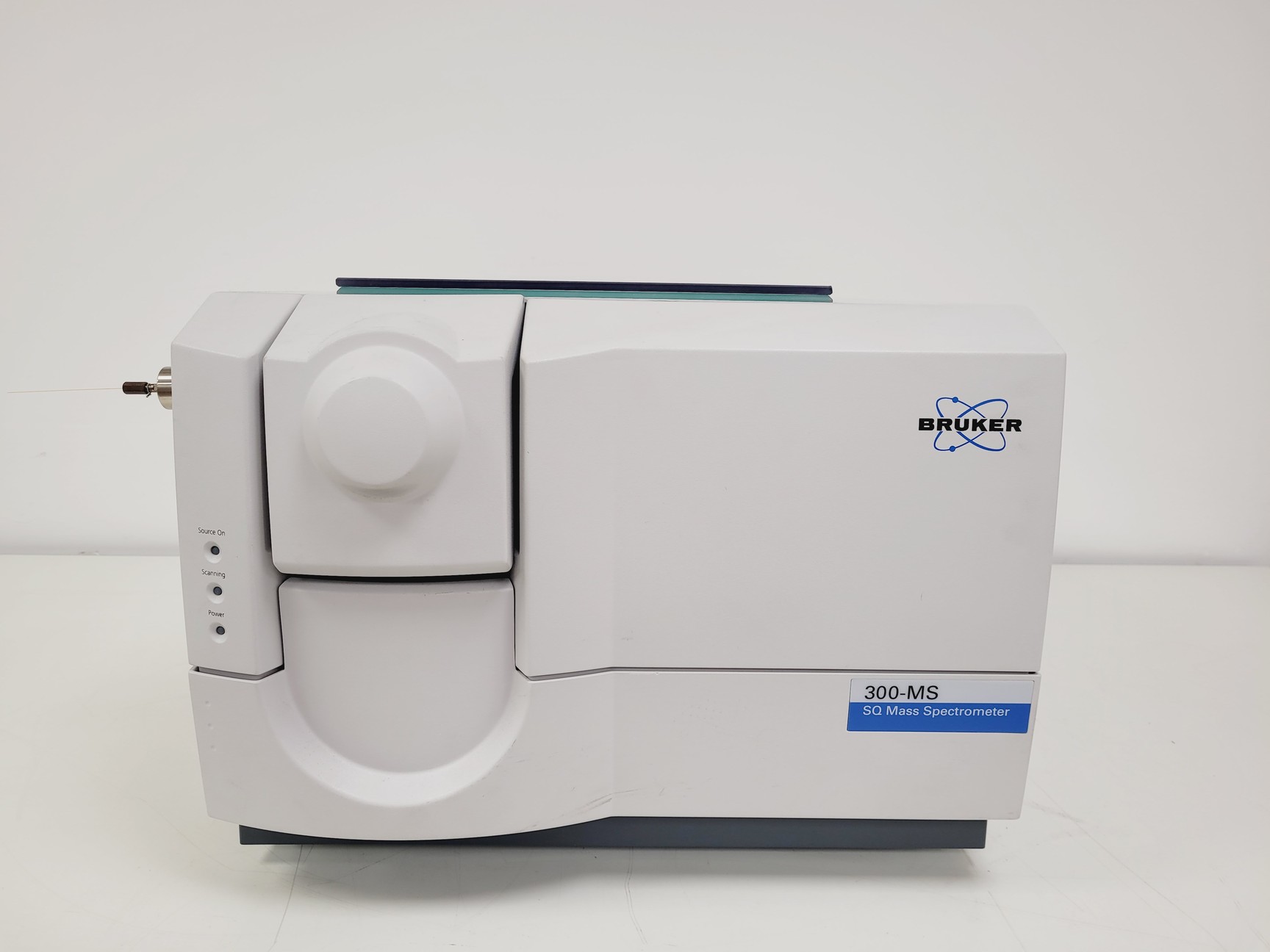 Image of Bruker 450-GC Gas Chromatograph W/CP-8400 Auto Sampler 300-MS Mass Spectrometer