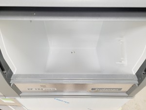 Thumbnail image of Scotsman EF-124 easy-fit Ice machine