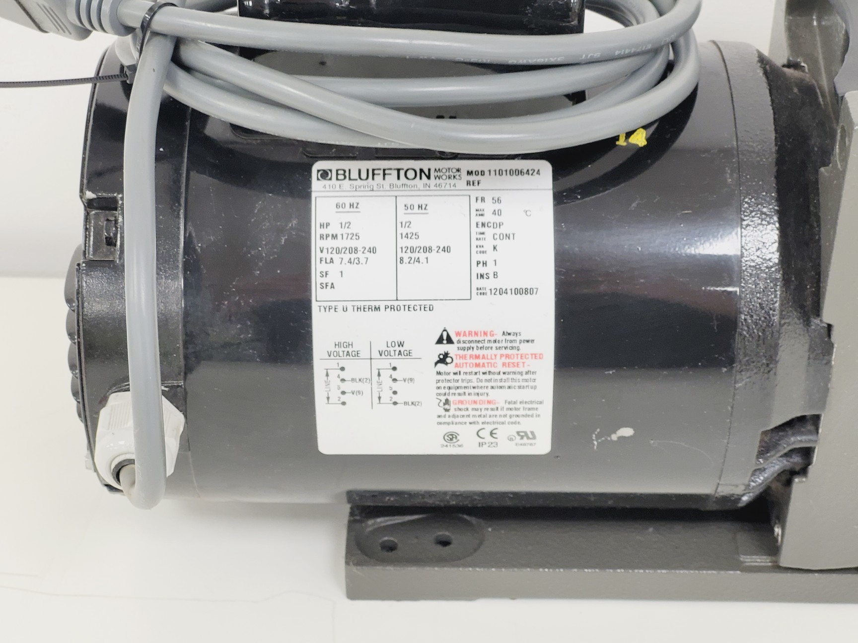 Image of Agilent Technologies DS 102 Vacuum Pump