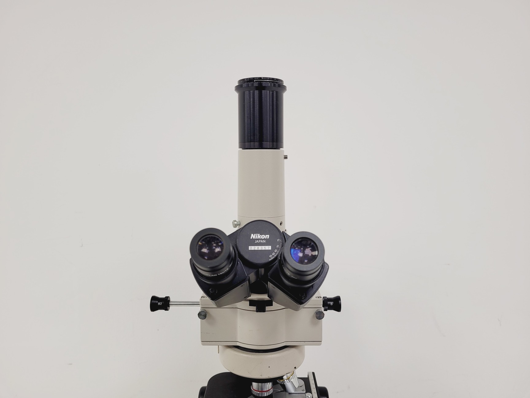 Image of Nikon Labophot-2 Trinocular Compound Microscope W/ 4 x Objectives