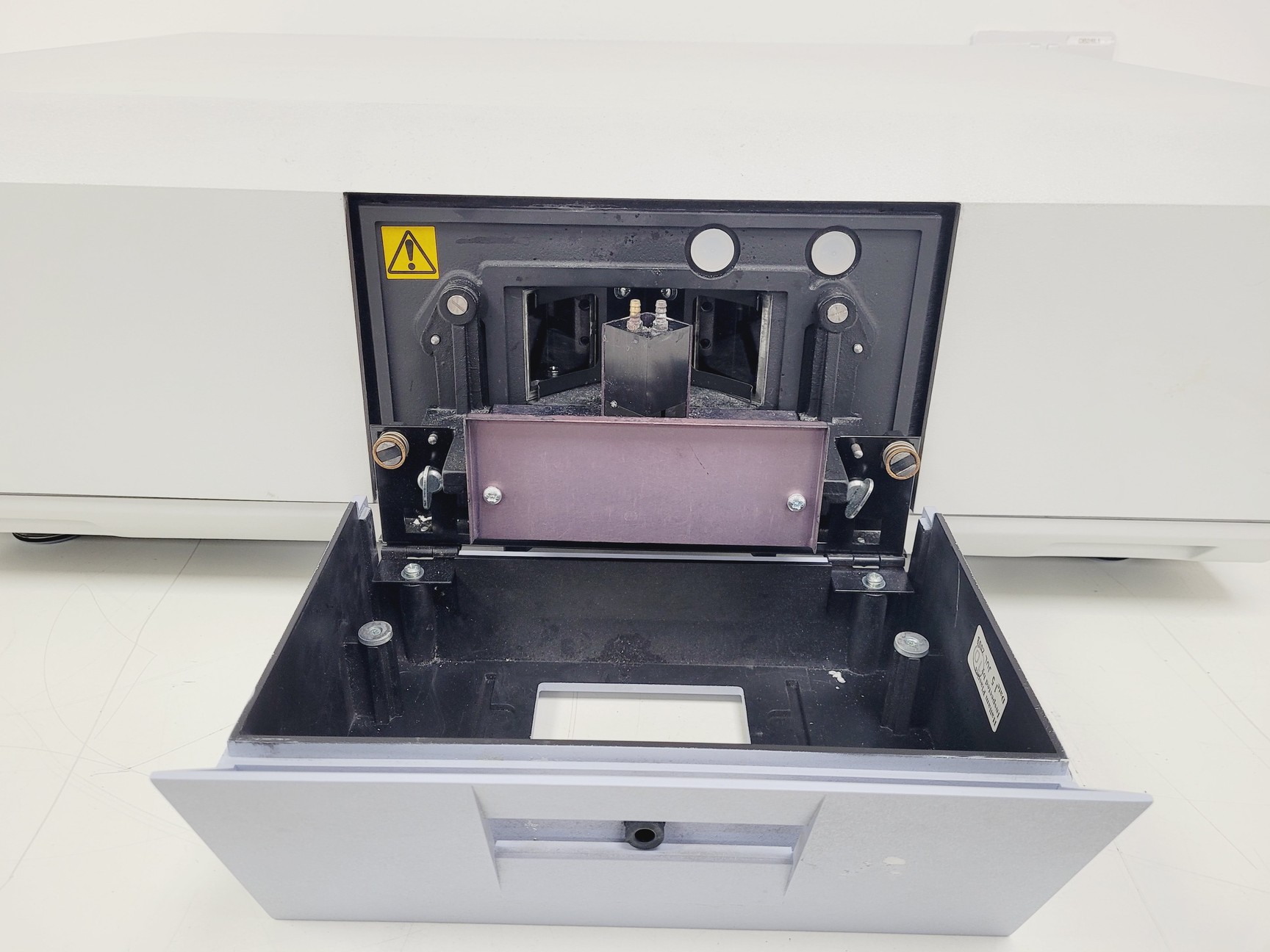 Image of Perkin Elmer LS 55 Fluorescent Spectrometer w/ PC & Software Lab