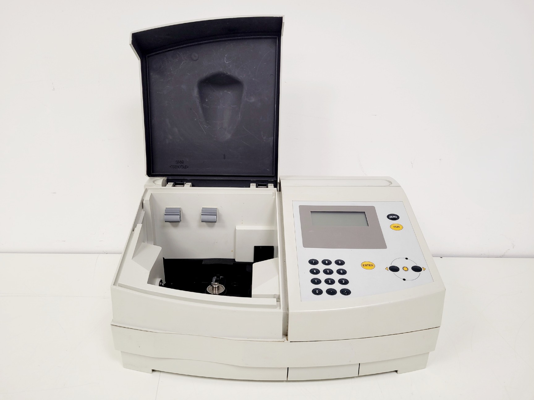 Image of Unicam Helios Gamma UV-Vis Spectrophotometer