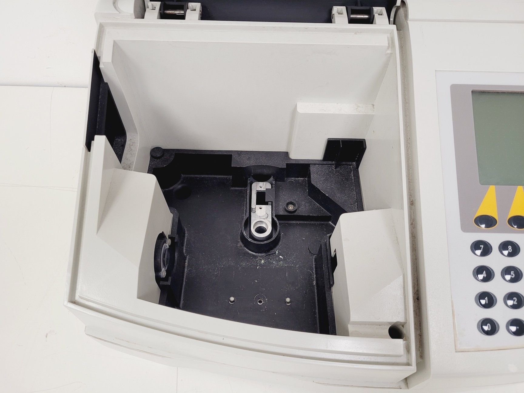 Image of Thermo Helios Gamma UV-Vis Spectrophotometer