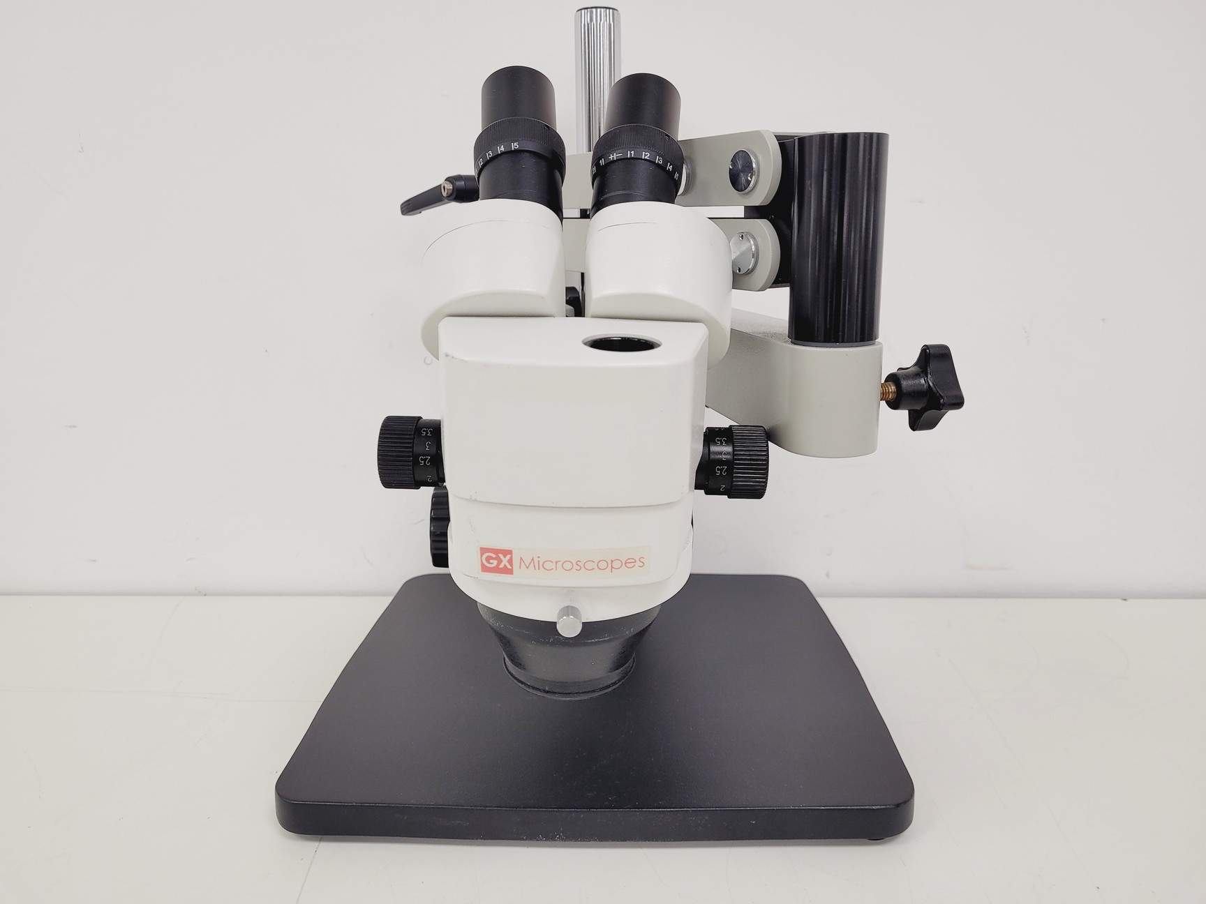 Image of GX	XTL 3T101 Stereo Microscope
