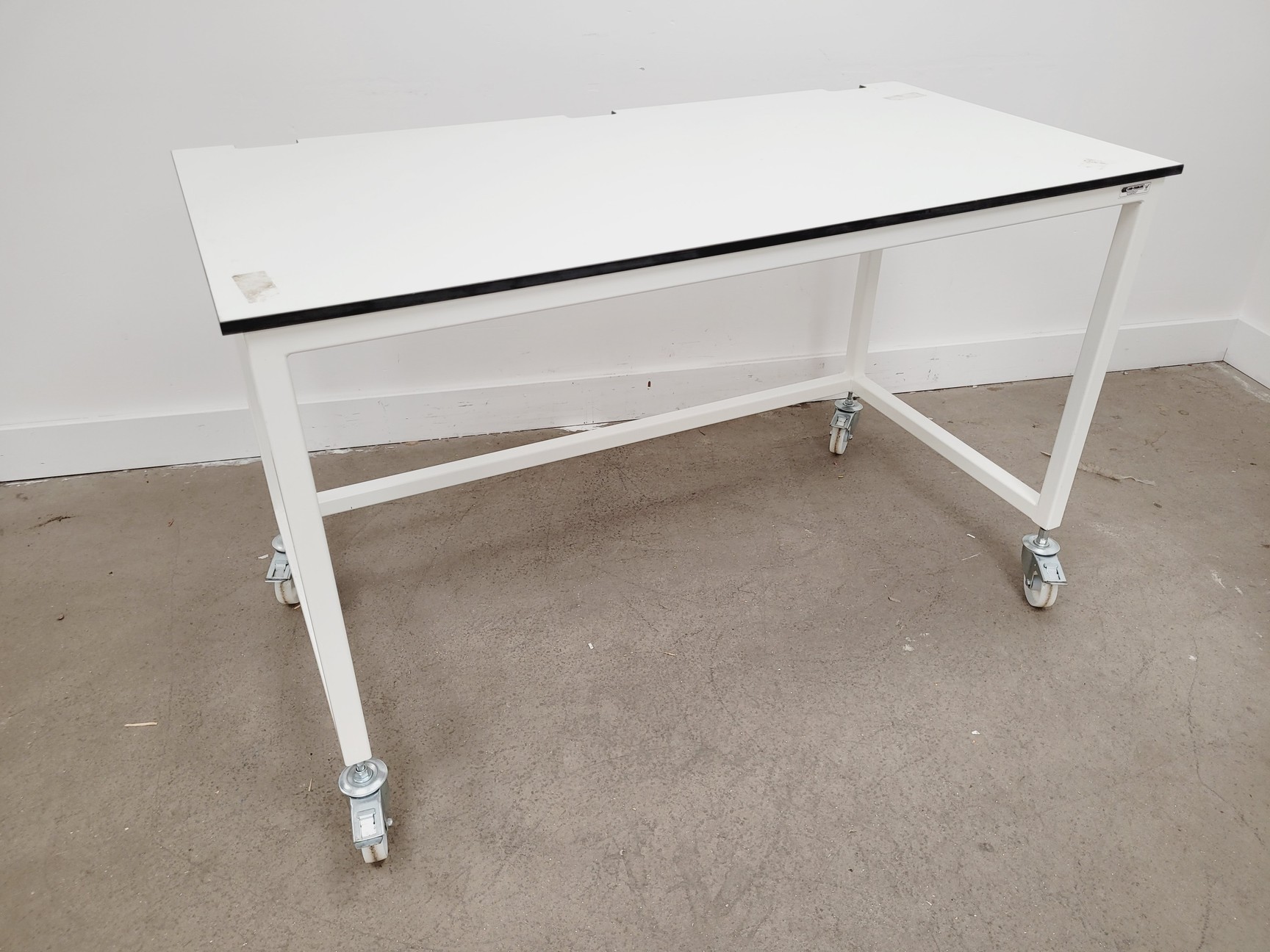Image of 6 x White Trespa Laboratory Benching Worktops