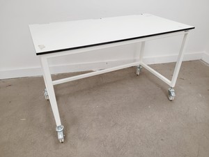Thumbnail image of 6 x White Trespa Laboratory Benching Worktops