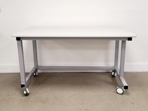 Thumbnail image of Table and Computer Station for BD FacsAria II Lab