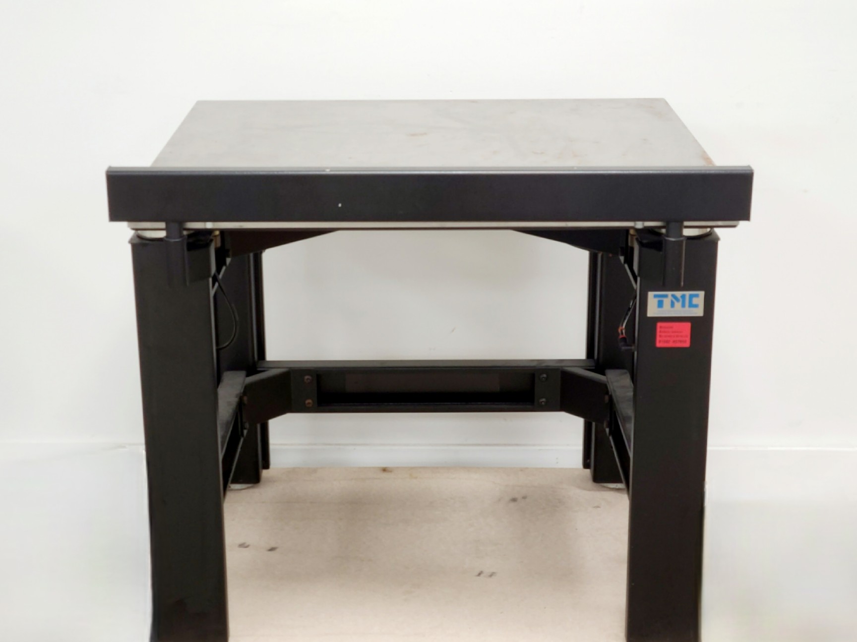 Image of TMC Optics Active Vibration Isolation Table Model: 63-530