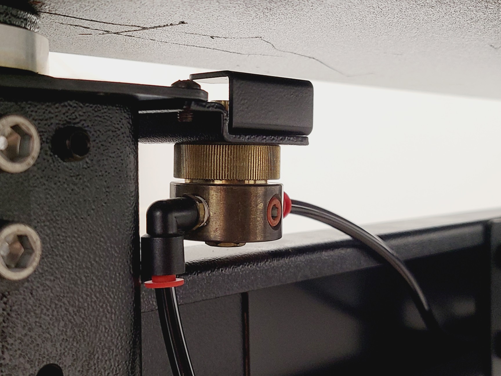 Image of TMC Optics Active Vibration Isolation Table Model: 63-530