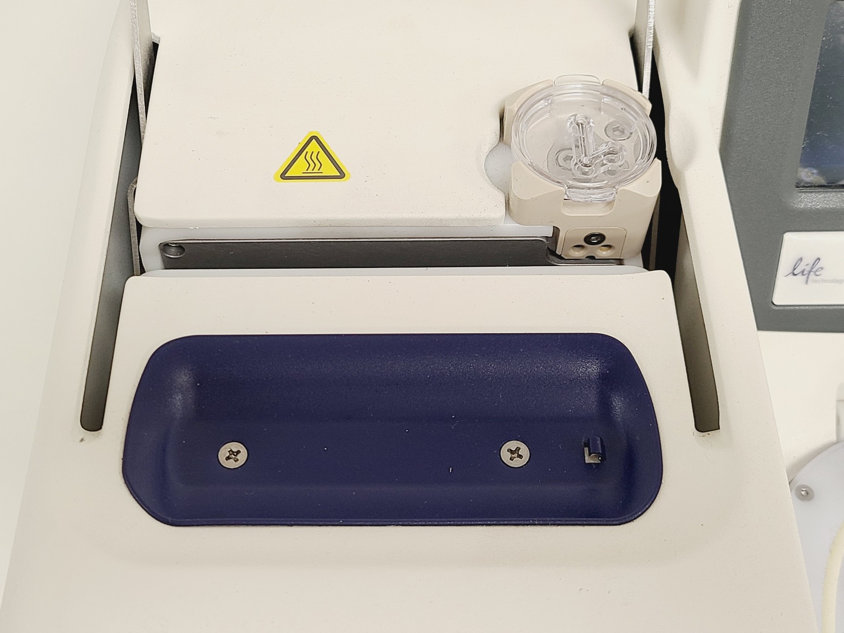 Image of Agilent Ion OneTouch 2 Ion Torrent Instrument w/ 2100 Bioanalyser