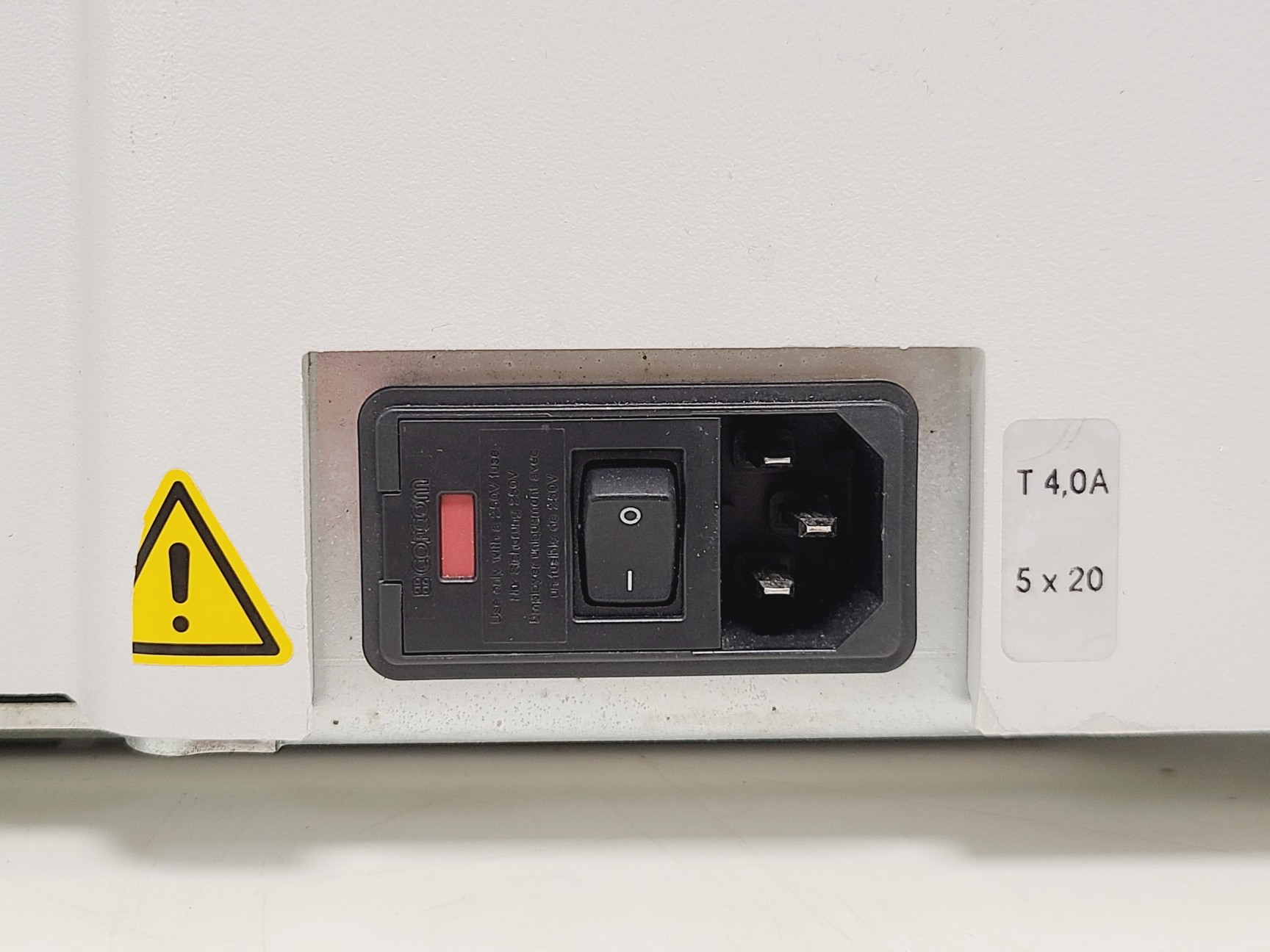 Image of Eppendorf Concentrator 5301 Centrifuge w/ F 45-48-11 Rotor Lab