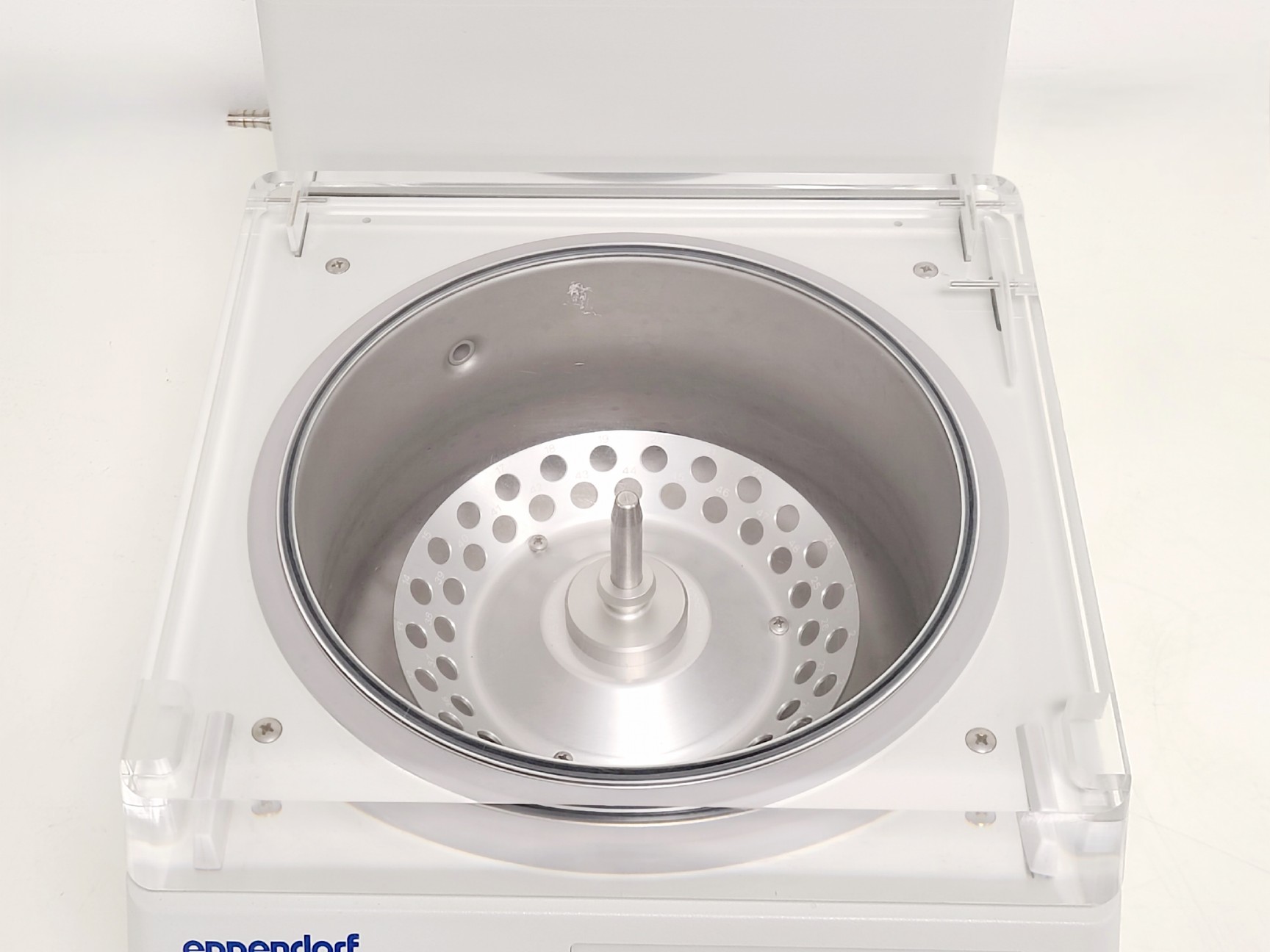 Image of Eppendorf Concentrator 5301 Centrifuge w/ F 45-48-11 Rotor Lab