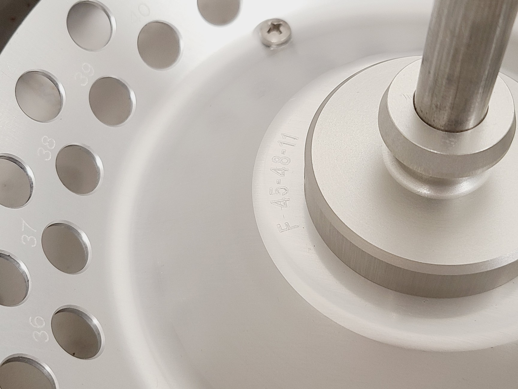 Image of Eppendorf Concentrator 5301 Centrifuge w/ F 45-48-11 Rotor Lab