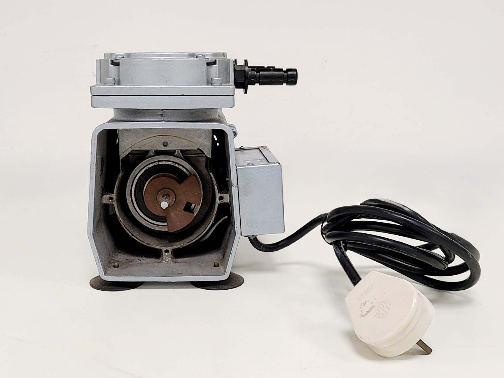 Image of Gast DAA-806/P125-EG Vacuum Pump