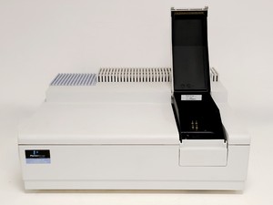Thumbnail image of Perkin Elmer Lambda 35 UV/VIS Spectrometer