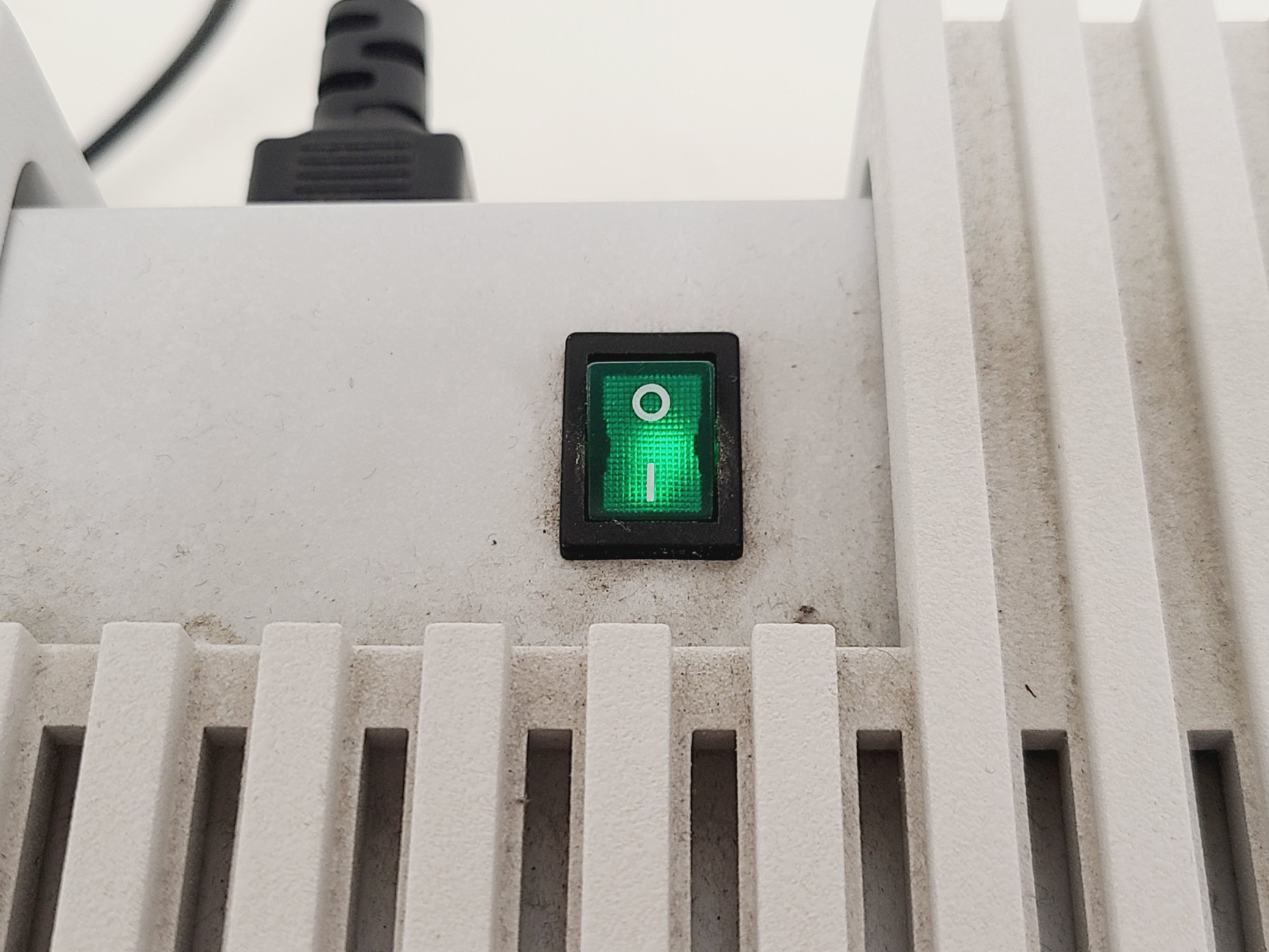 Image of Perkin Elmer Lambda 35 UV/VIS Spectrometer