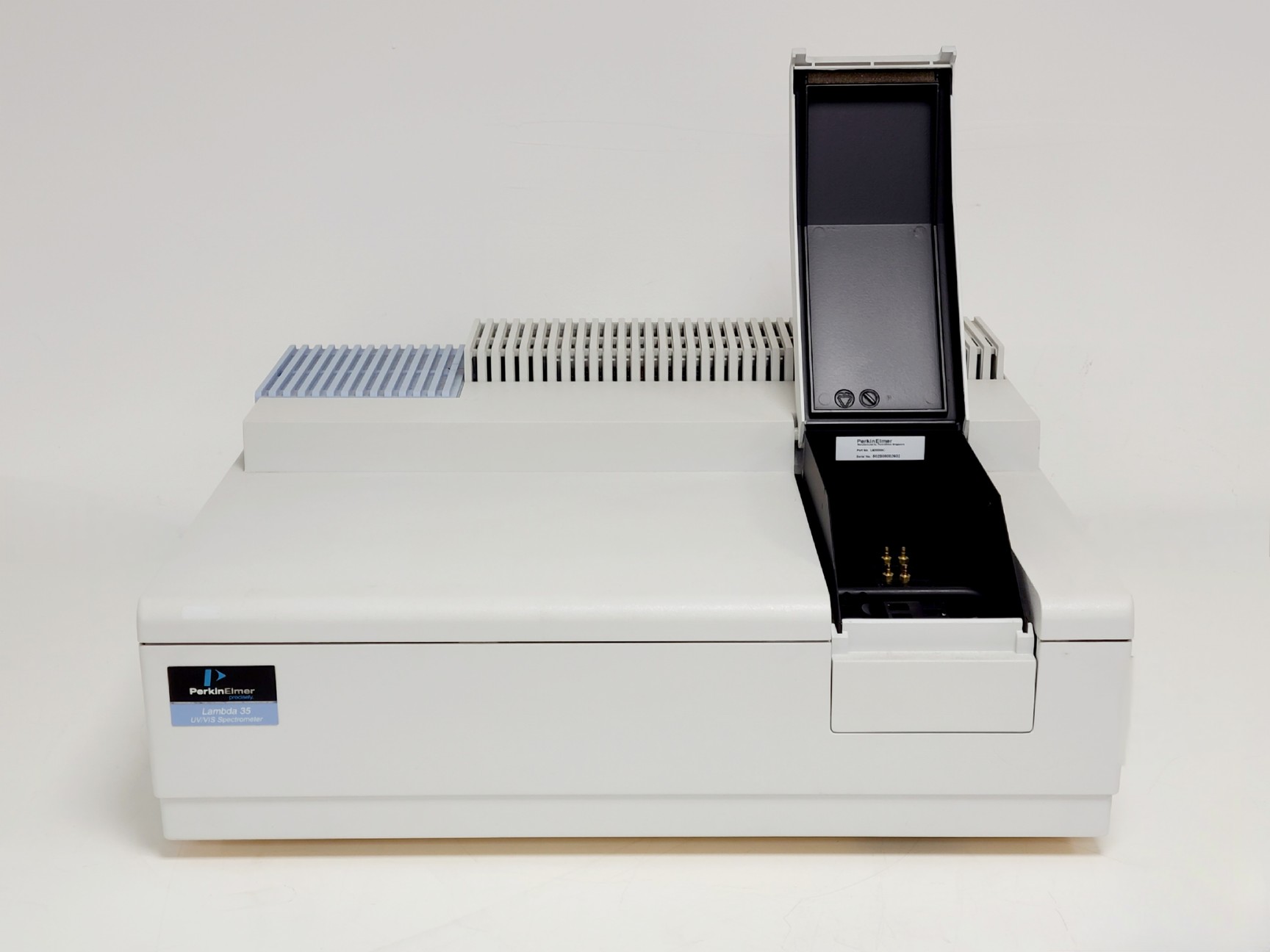 Image of Perkin Elmer Lambda 35 UV/VIS Spectrometer