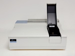 Thumbnail image of Perkin Elmer Lambda 35 UV/VIS Spectrometer