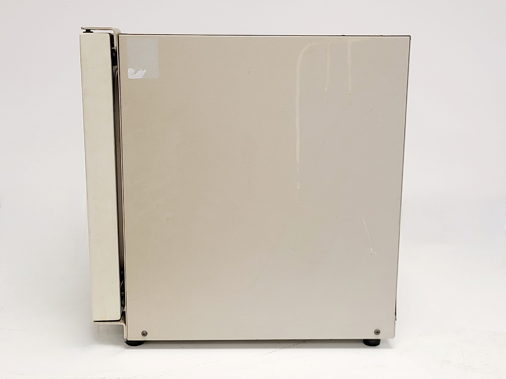 Image of Gallenkamp Model OVA031.XX1.5 Vacuum Oven