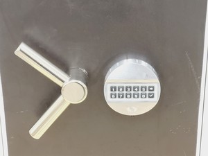 Thumbnail image of Banham Burton Duo Dead Bolt Freestanding Safe