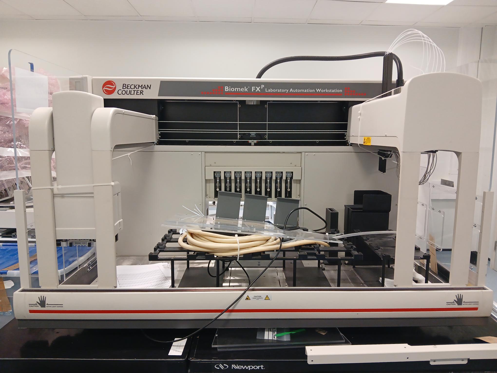 Beckman Lab Line Beckman Biomek FXP System with Accessories, Newport Isolation Table Lab
