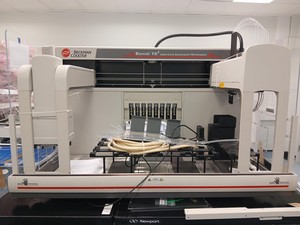Image of Beckman Biomek FXP System with Accessories, Newport Isolation Table Lab